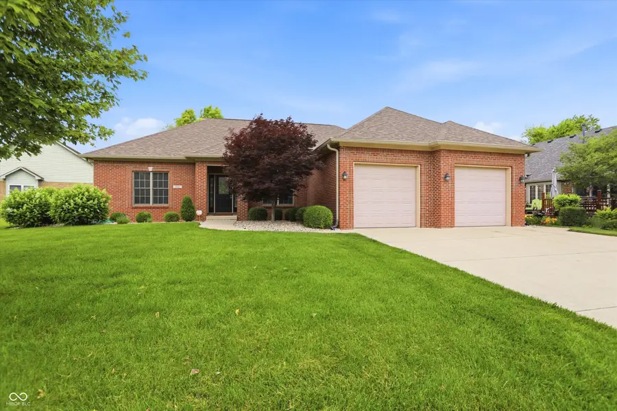 3724 Morningside Drive, Greenwood, IN 46143 - #2