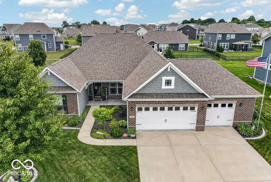 4201 Saddle Club Parkway, Bargersville, IN 46106 - #2