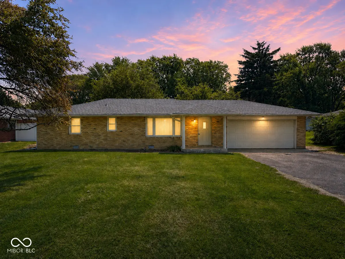 8 S Scatterfield Road, Anderson, IN 46012 - #1