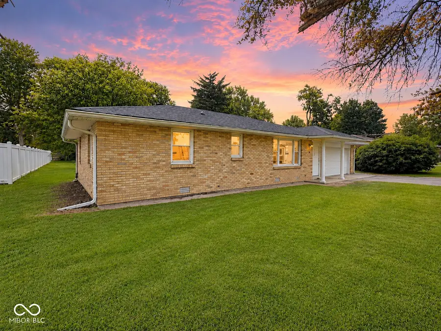 8 S Scatterfield Road, Anderson, IN 46012 - #2