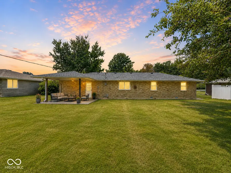 8 S Scatterfield Road, Anderson, IN 46012 - #3