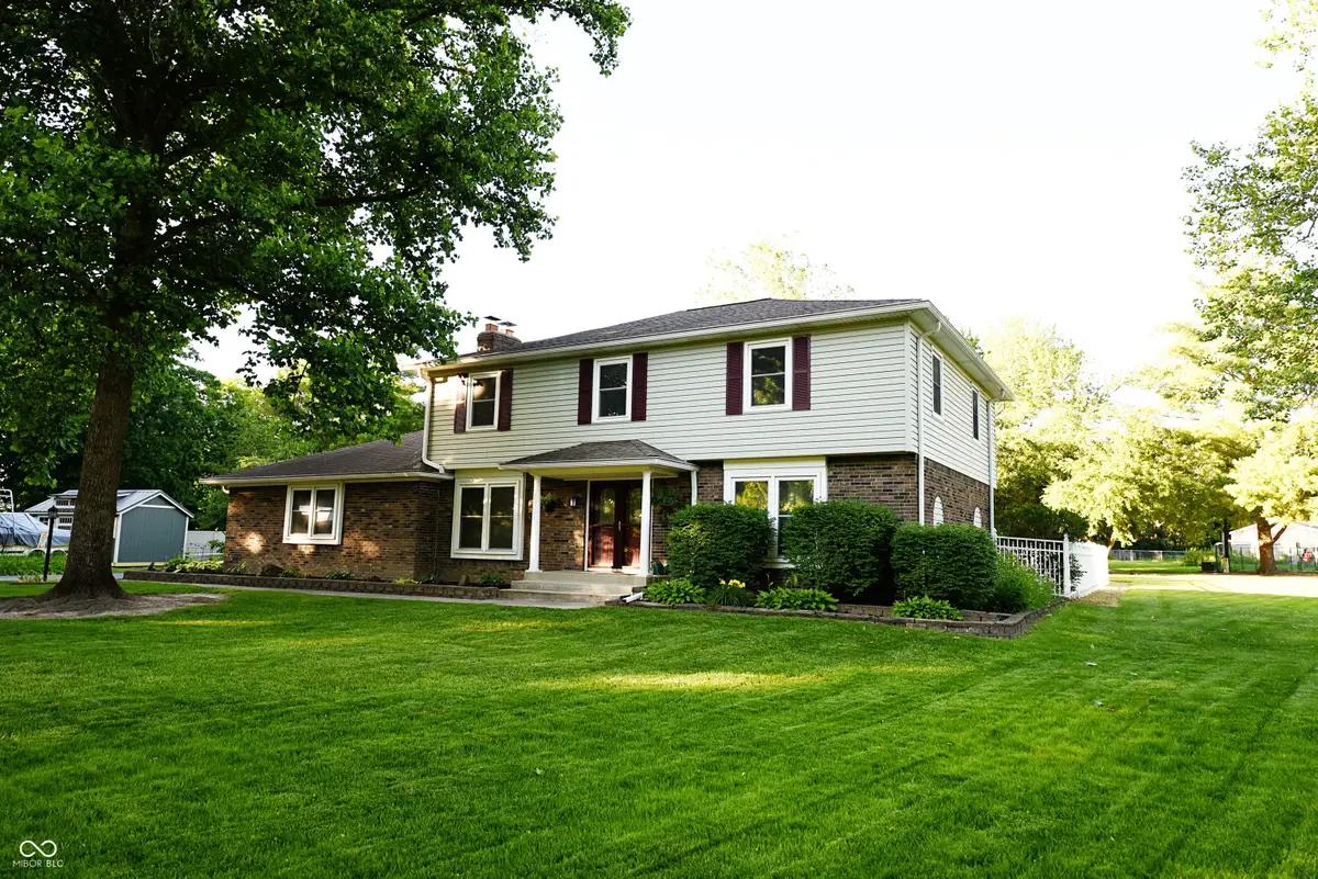 519 Woodland East Drive, Greenfield, IN 46140 - #1