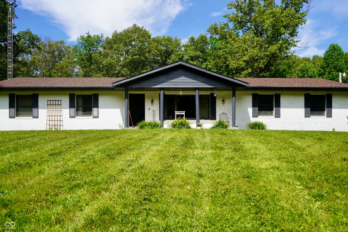 785 Deer Run, Orleans, IN 47452 - #1