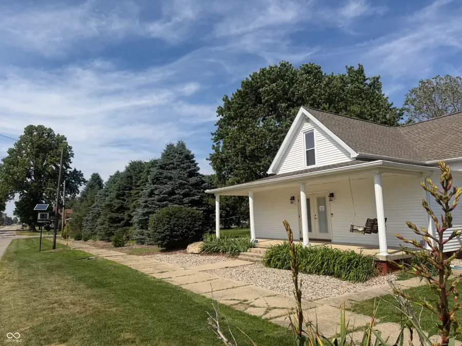 509 S Wabash Street, New Richmond, IN 47967 - #3