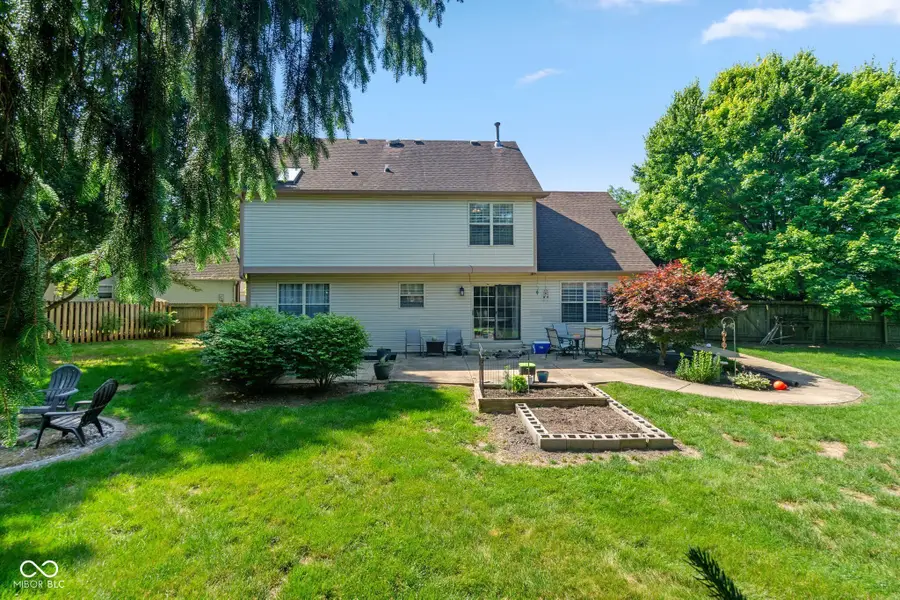 1499 Macintosh Court, Avon, IN 46123 - #2