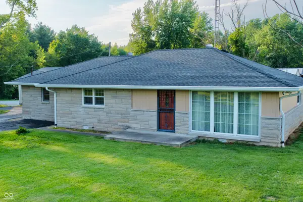 6742 E County Road 900 N, Seymour, IN 47274