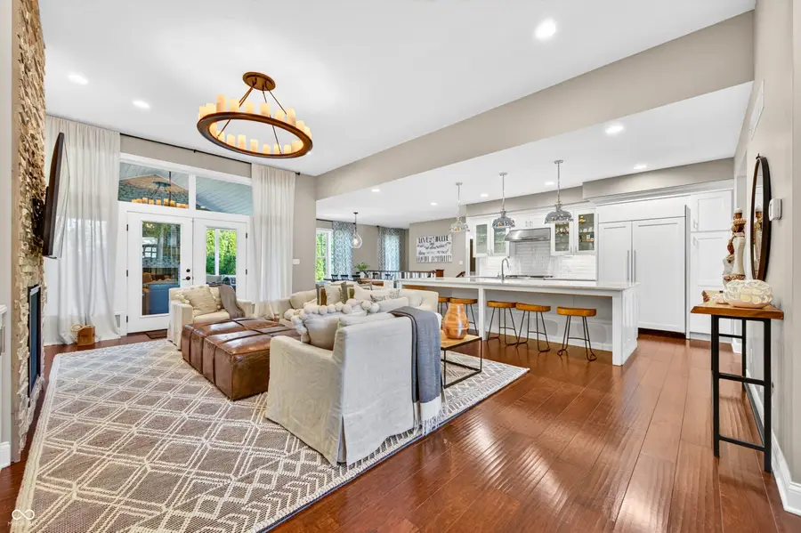 1714 Deer Creek Way, Columbus, IN 47201 - #2
