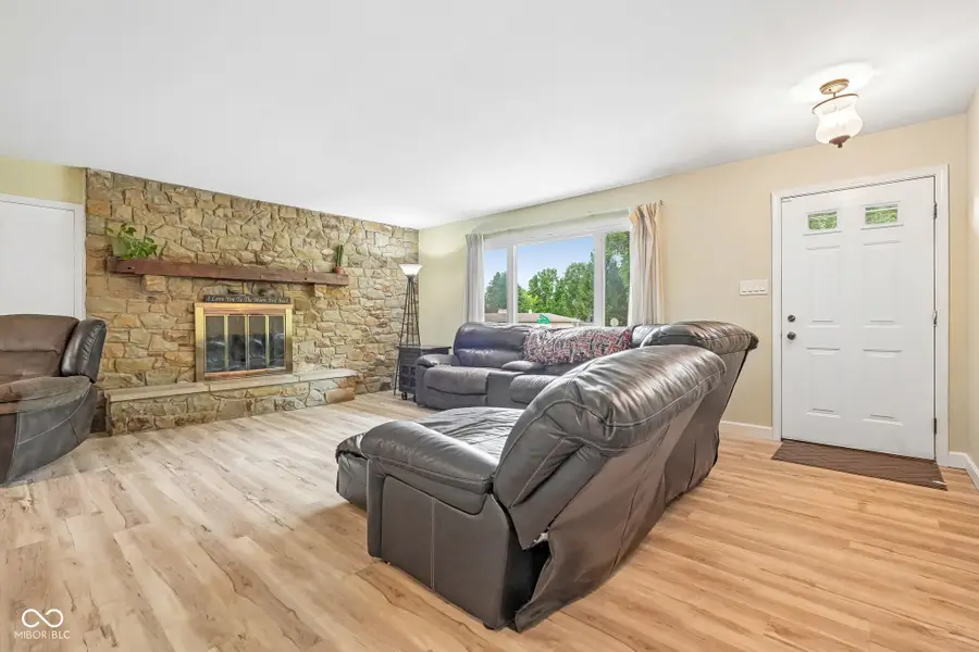 3022 San Jose, Greenwood, IN 46143 - #3