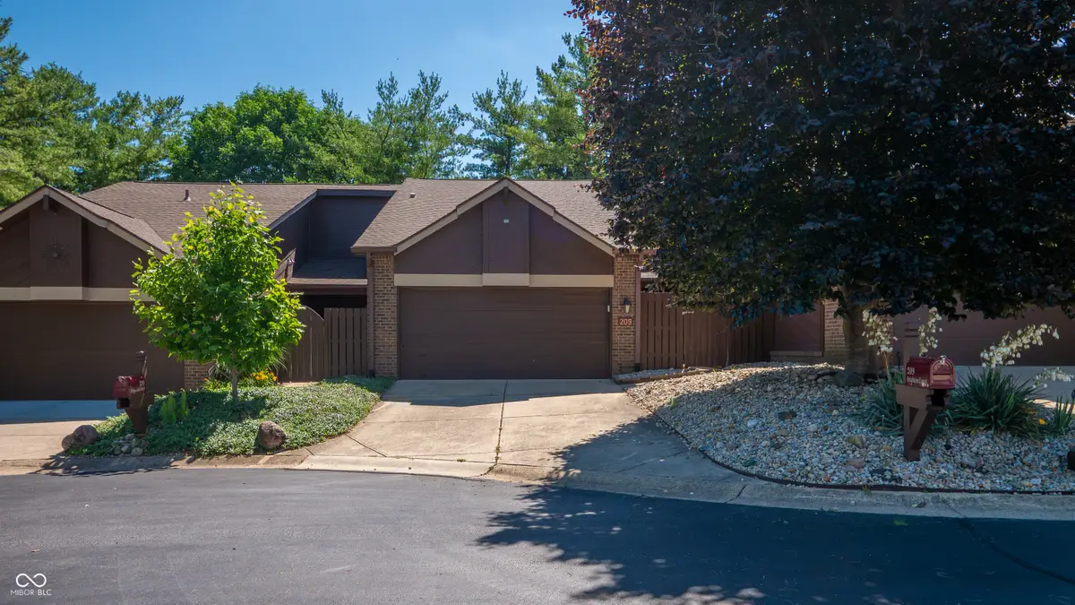 209 Brighton Court, Greenwood, IN 46143 - #1