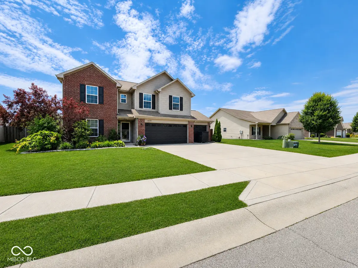 8325 Ballyshannon Drive, Brownsburg, IN 46112 - #1