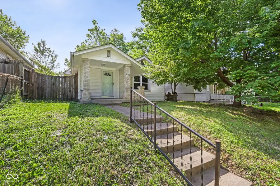 225 S 2nd Avenue, Beech Grove, IN 46107 - #2