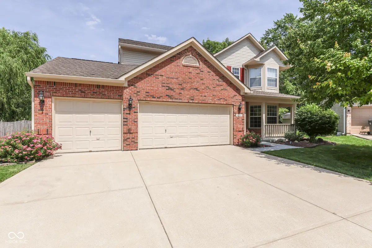 6814 Treyburn Circle, Indianapolis, IN 46237 - #1