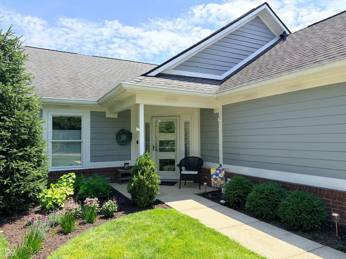 7877 Clearwater Parkway, Indianapolis, IN 46240 - #1