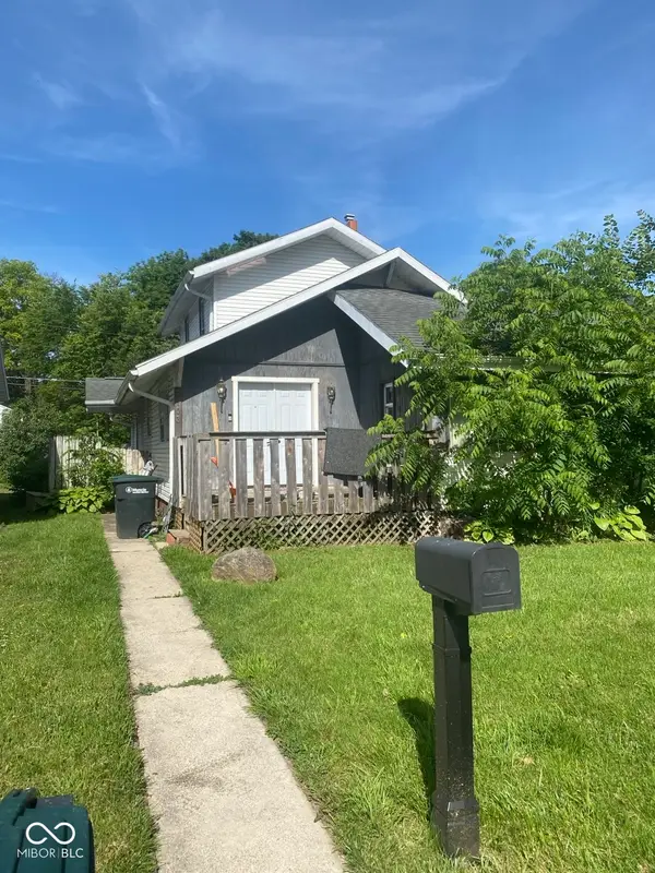 2103 S Burlington Drive, Muncie, IN 47302