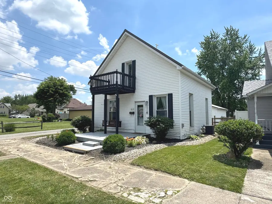 819 W 9th Street, Rushville, IN 46173 - #2