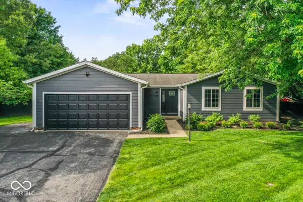 11346 Wood Creek Drive, Carmel, IN 46033