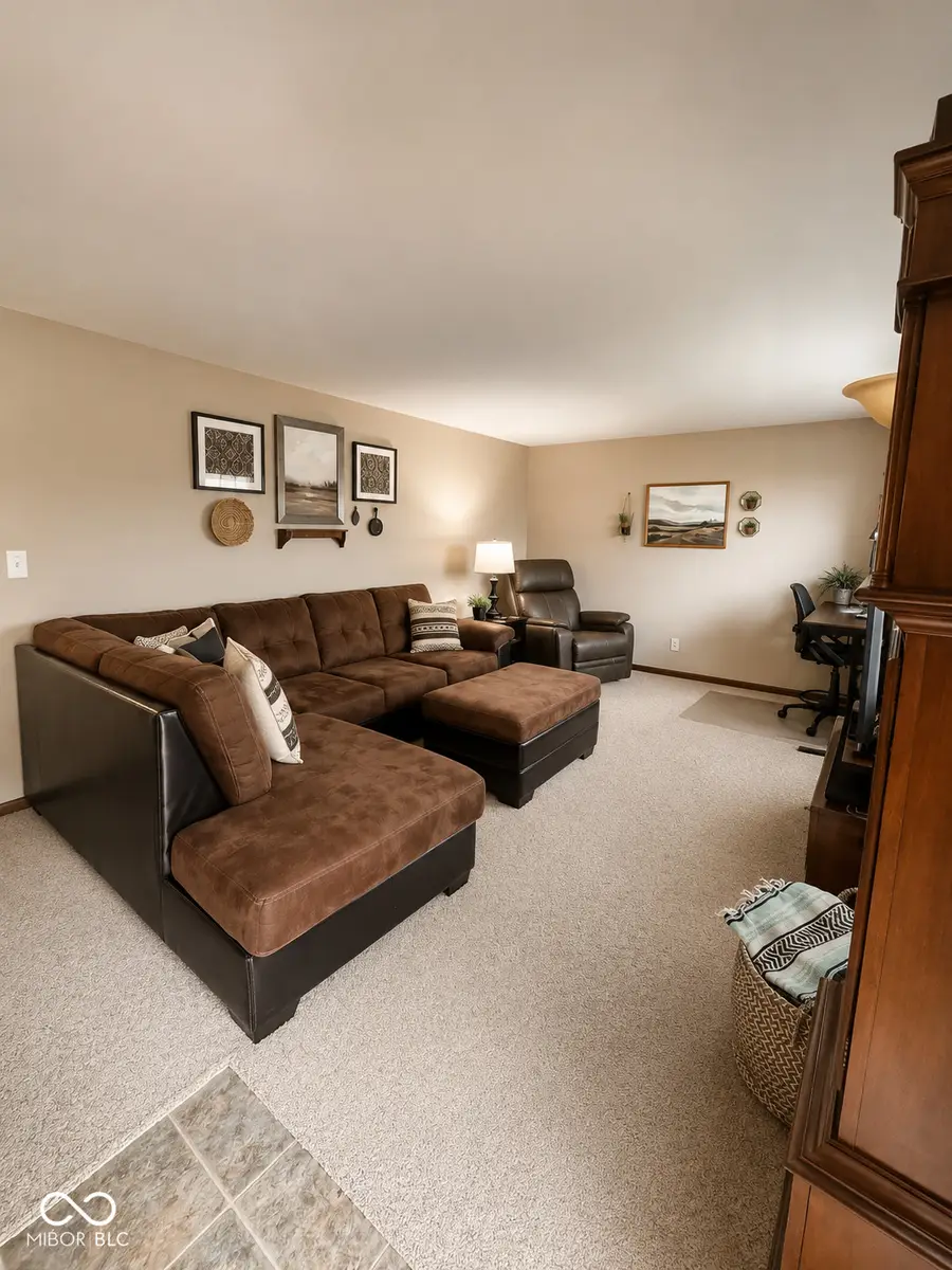 9082 W County Road 700 S, Colfax, IN 46035 - #3