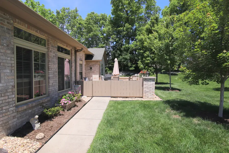 7484 Courtyard Way, Fishers, IN 46038 - #3
