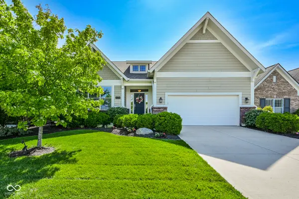 15124 Kampen Circle, Carmel, IN 46033