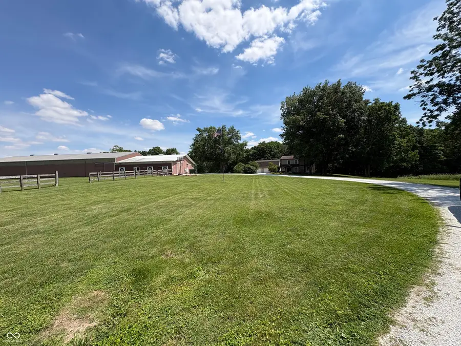 2827 W Wabash Chapel, Covington, IN 47932 - #2