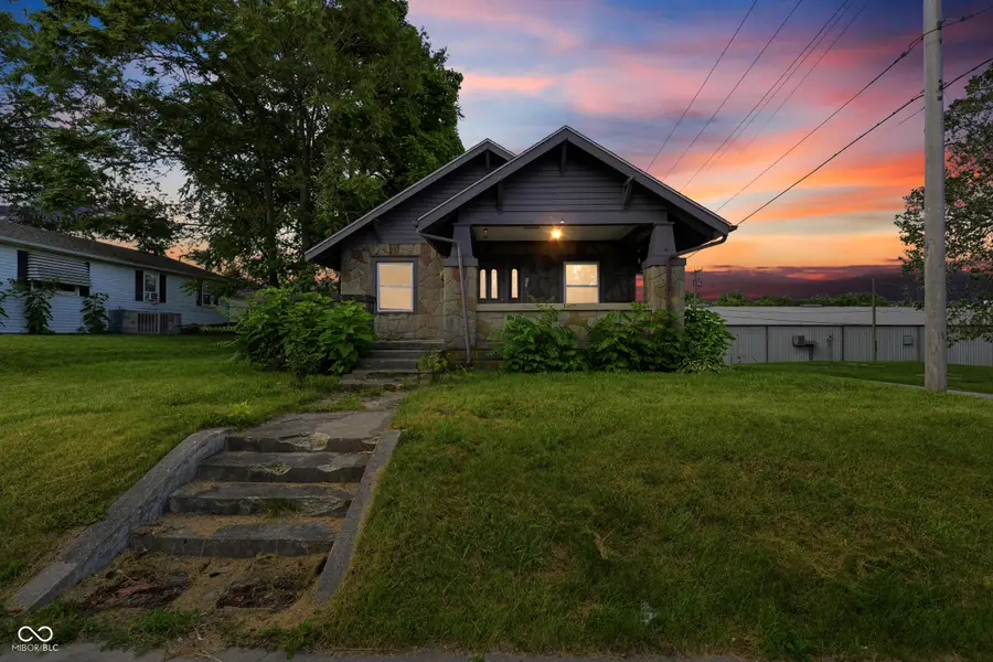 609 W Washington Street, Alexandria, IN 46001 - #2