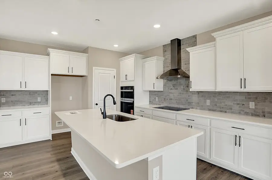 6689 Thresher Pass, McCordsville, IN 46055 - #2