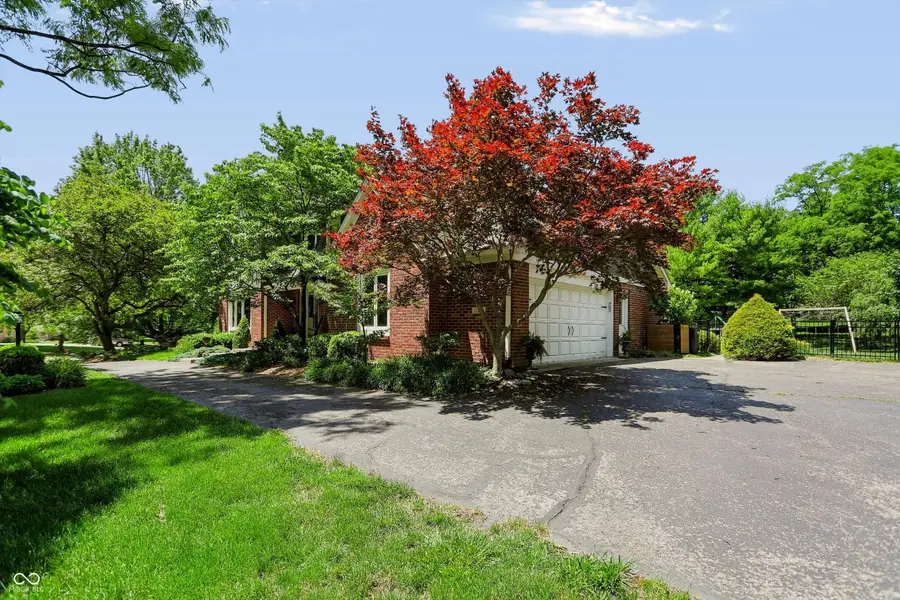 11377 Brentwood Avenue, Zionsville, IN 46077 - #2