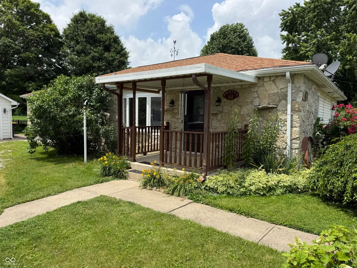 42 N Leota Street, Orestes, IN 46063 - #1