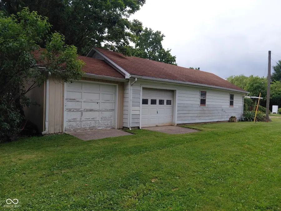 42 N Leota Street, Orestes, IN 46063 - #2