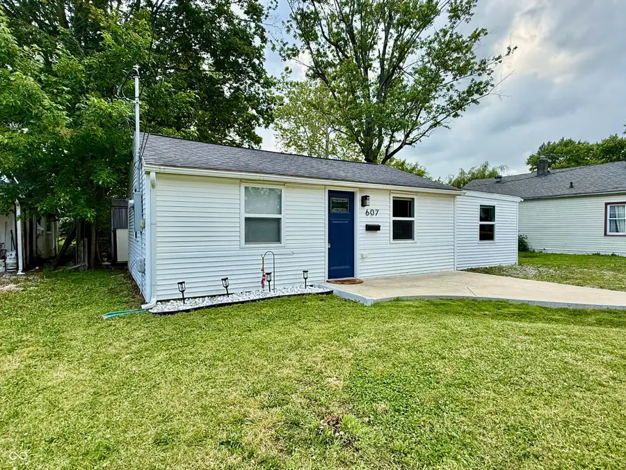607 Ellenhurst Drive, Anderson, IN 46012 - #2
