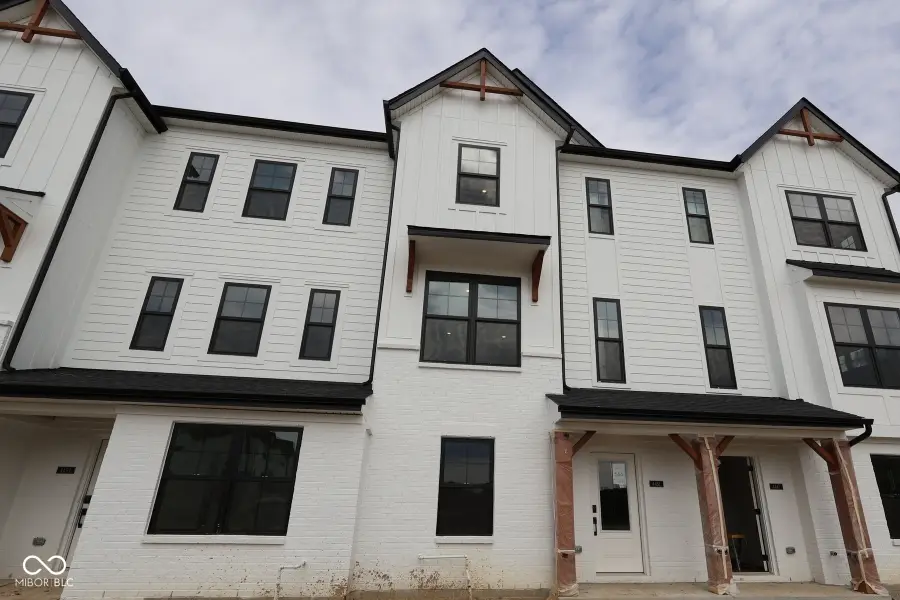 4451 Yellowwood Avenue, Brownsburg, IN 46112 - #2