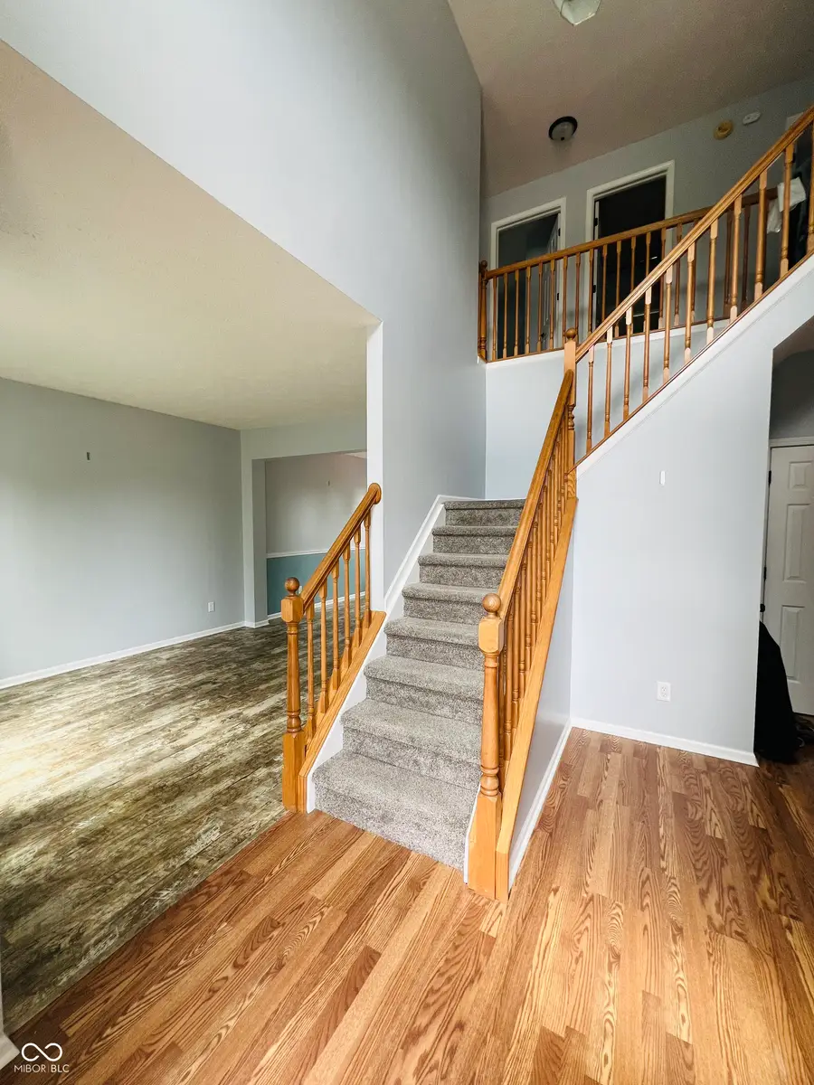 5400 Wakefield Drive S, Greenwood, IN 46142 - #3
