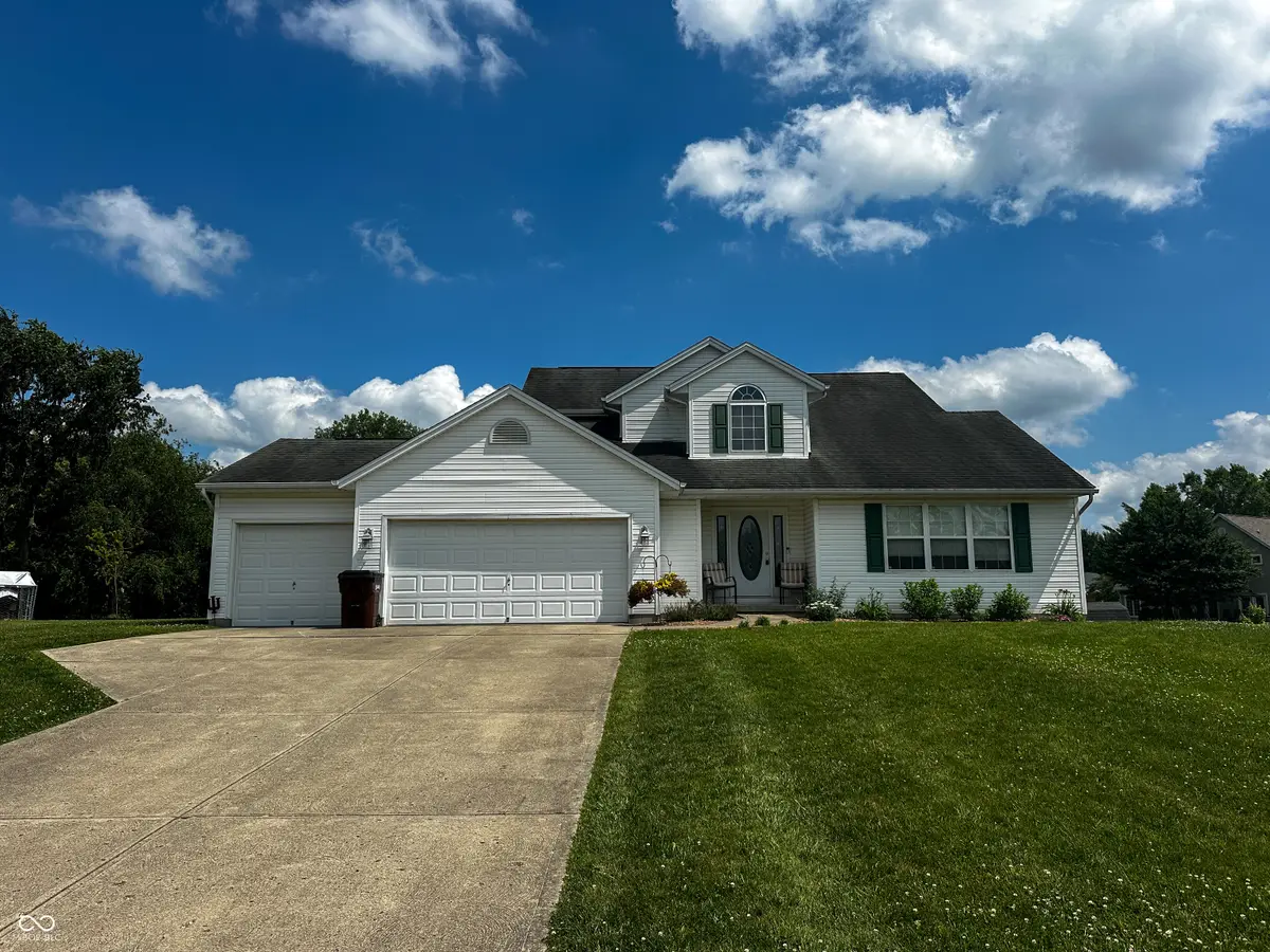 323 Woodfield Drive, Batesville, IN 47006 - #1