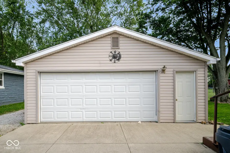 14009 W Daleville Road, Daleville, IN 47334 - #3