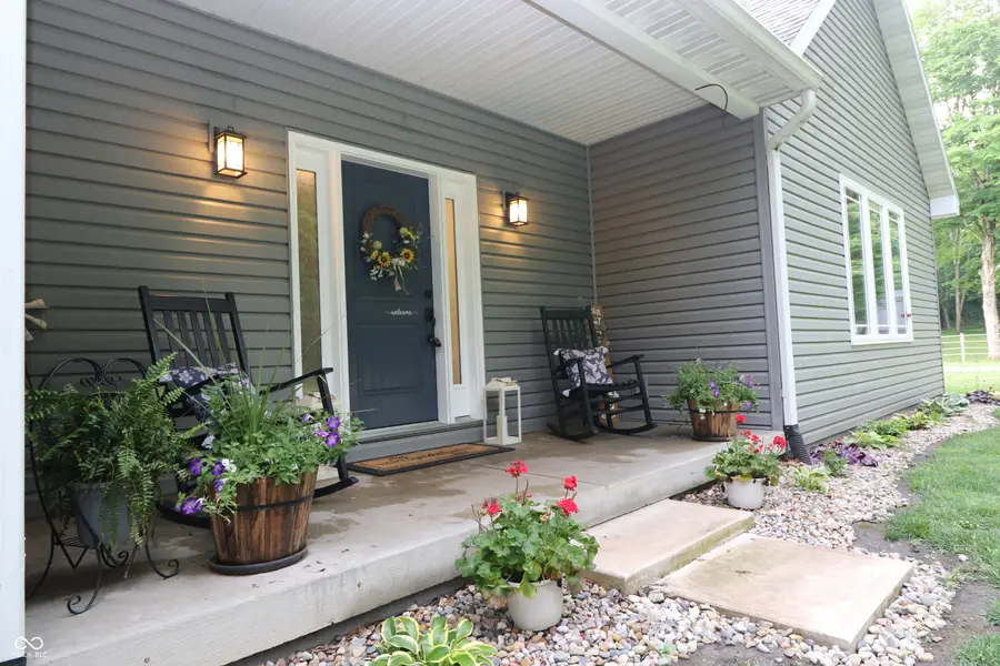 355 E Johnson Bridge Road, Williamsport, IN 47993 - #3