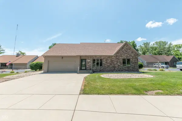 3735 W Two Mile House Road, Columbus, IN 47201