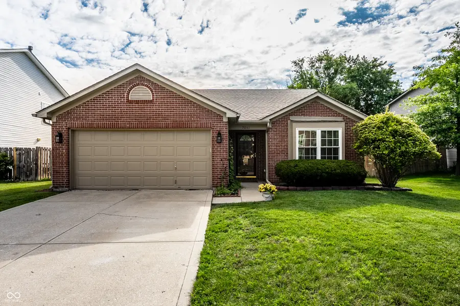7061 N Lyndhurst Crossing, McCordsville, IN 46055 - #2