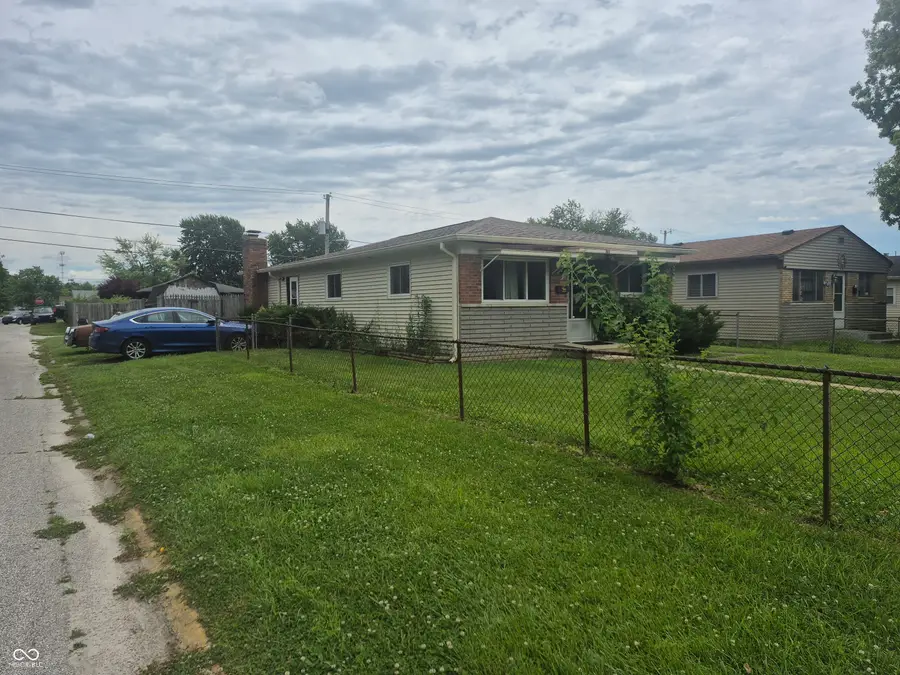 185 N 9th Avenue N, Beech Grove, IN 46107 - #2