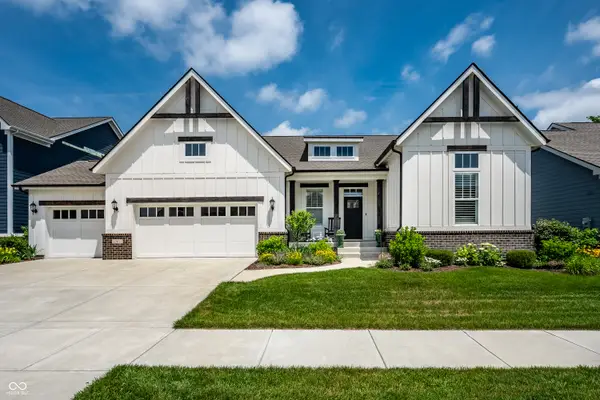 15611 Woodford Drive, Westfield, IN 46074