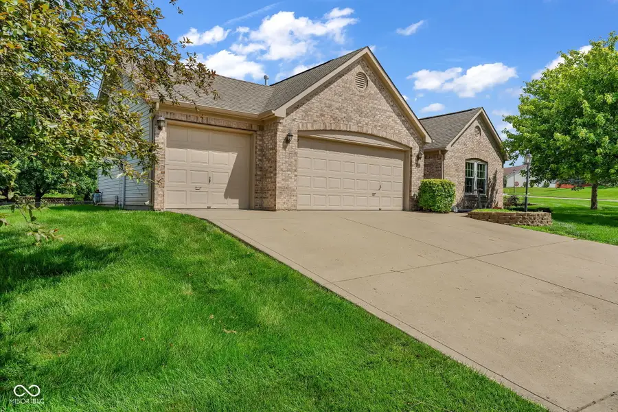 1340 Shortridge Drive, Greenwood, IN 46143 - #2