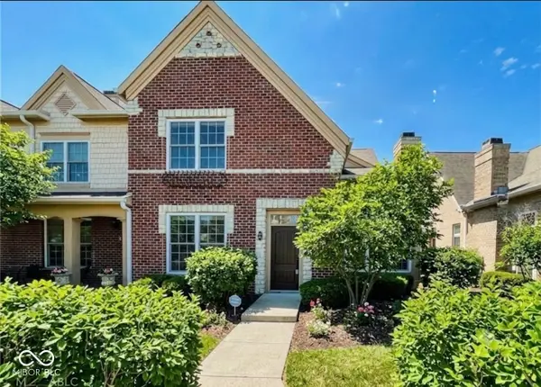 6691 Beekman Place #Townhome A, Zionsville, IN 46077