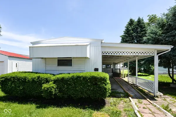 608 White Street, Shirley, IN 47384