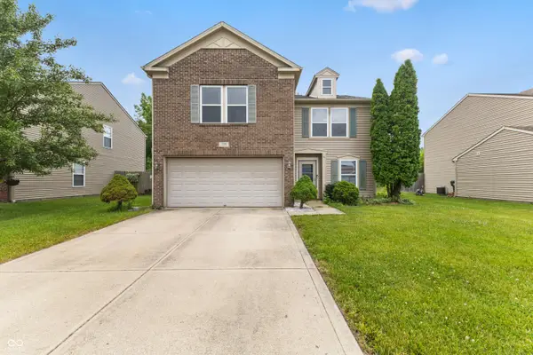 759 Harvest Meadow Way, Whiteland, IN 46184