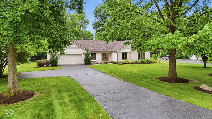 419 W 65th Street, Indianapolis, IN 46260 - #2