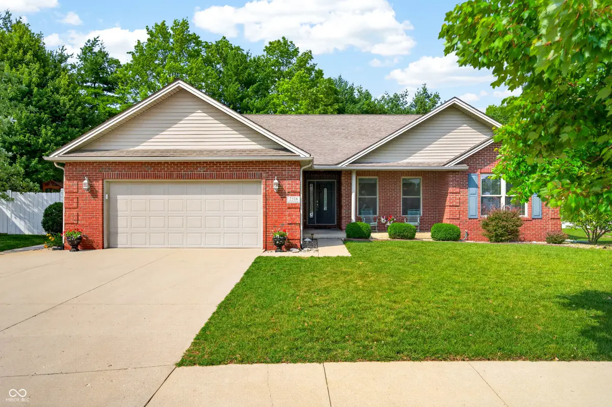 2516 Wyndham Place N, Columbus, IN 47203 - #1