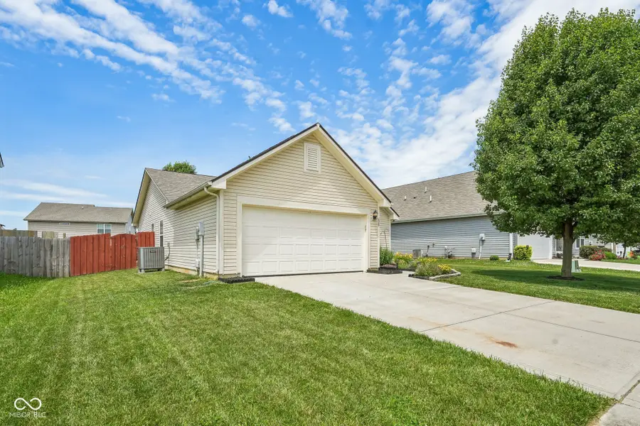 620 Bobtail Drive, Greenfield, IN 46140 - #3