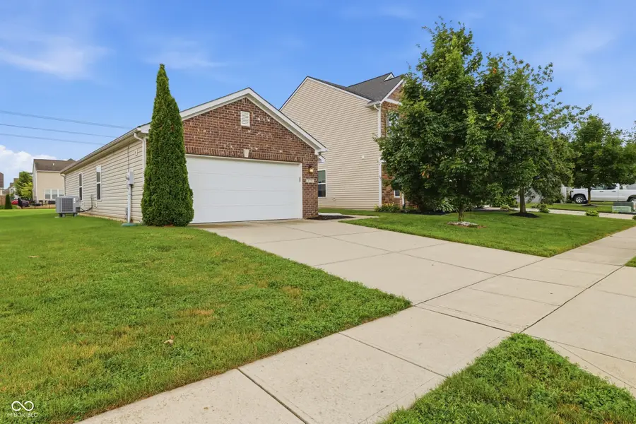 5771 White Pine Road, Whitestown, IN 46075 - #3