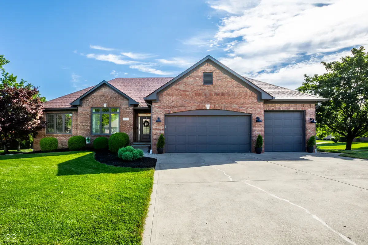 3608 Shoreline Drive, Greenwood, IN 46143 - #1