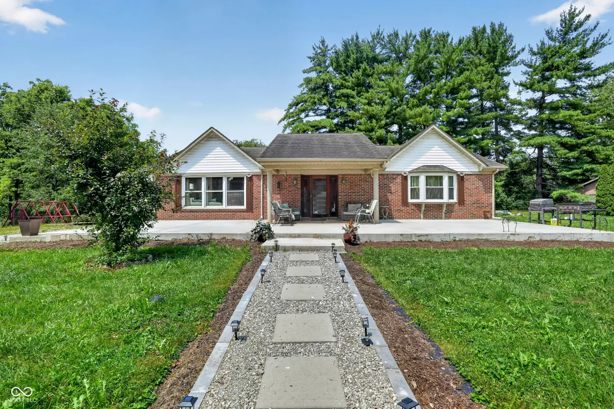602 S 840 E, Zionsville, IN 46077 - #1
