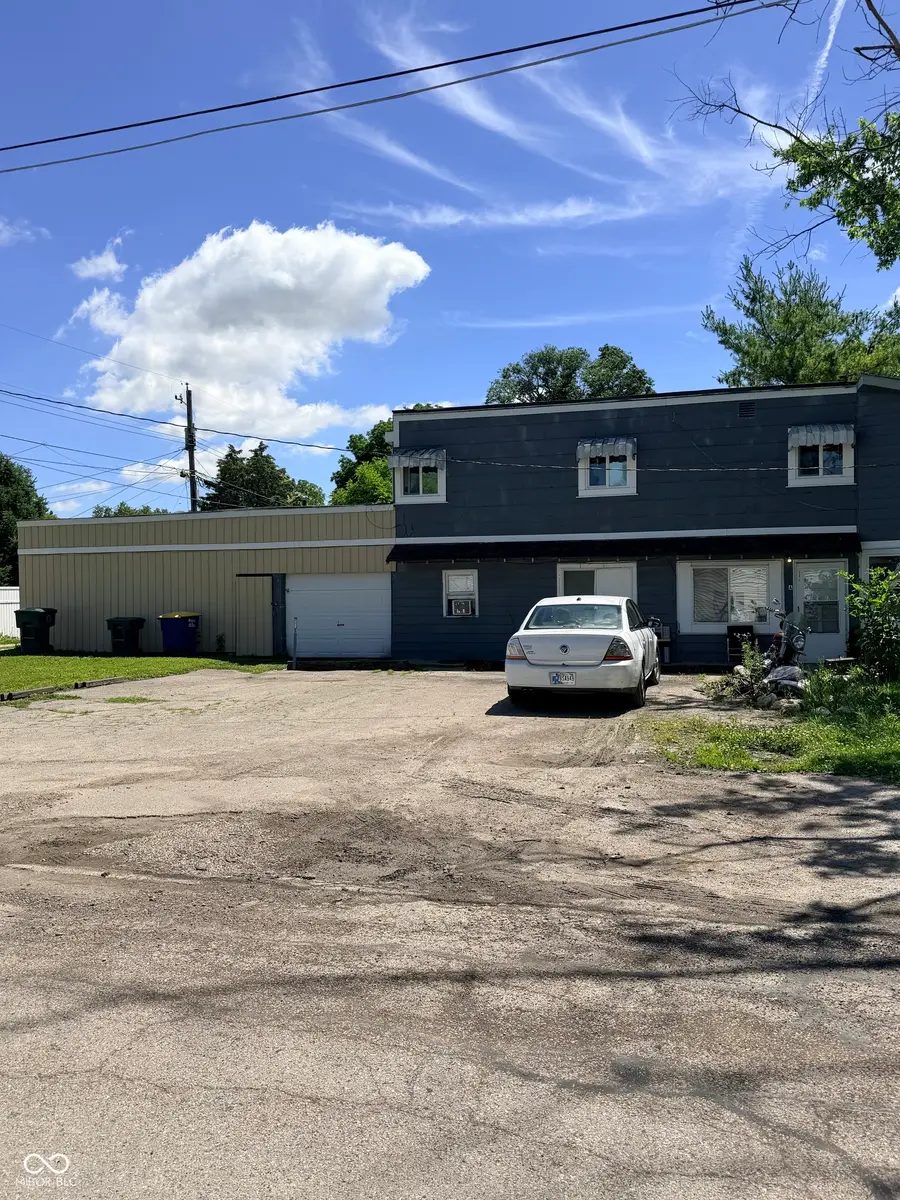 2234 W Memorial Drive, Muncie, IN 47302 - #3